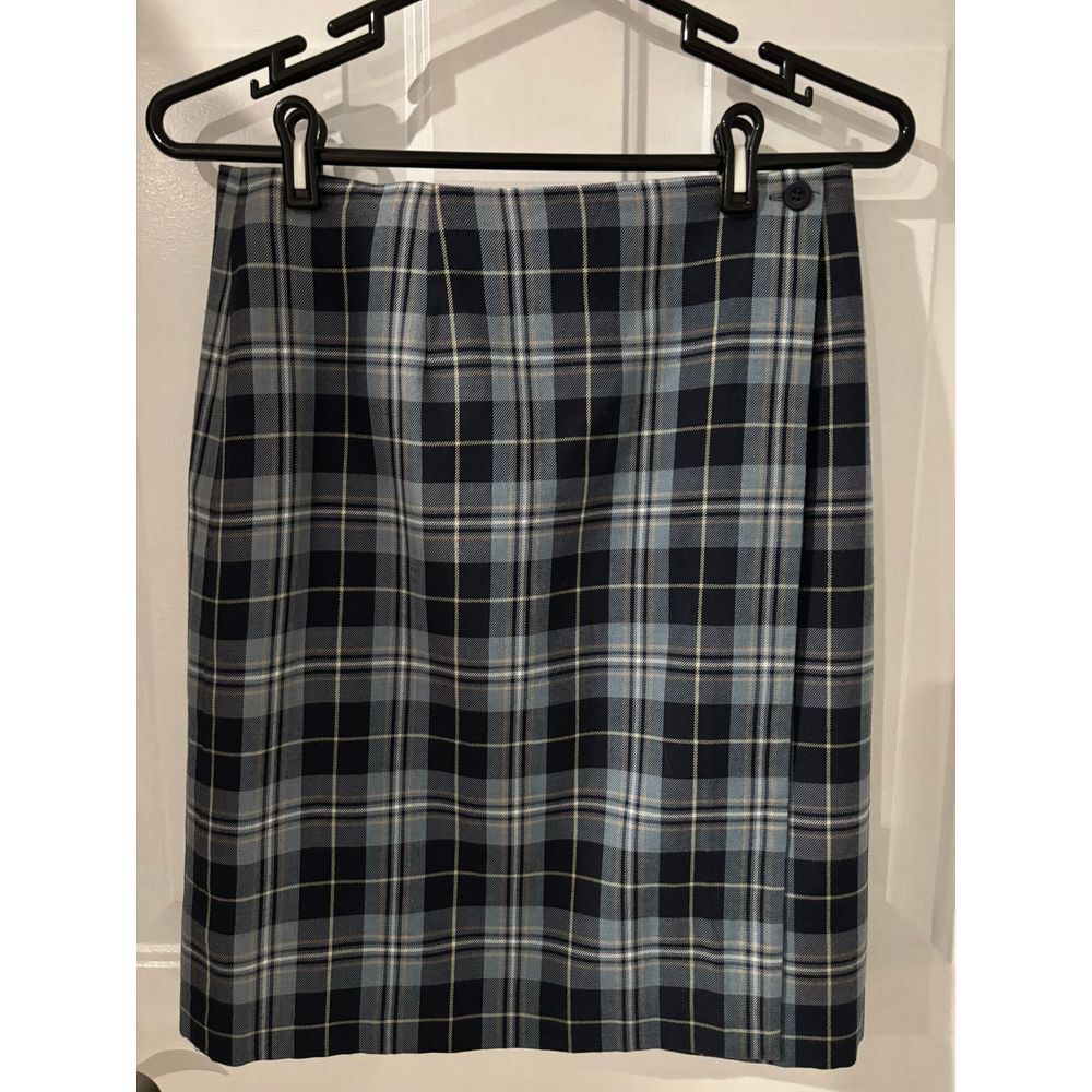Charter Club‎ VTG Blue Black Plaid Wrap Skirt Sz 8 Wool Blend Lined Knee Length